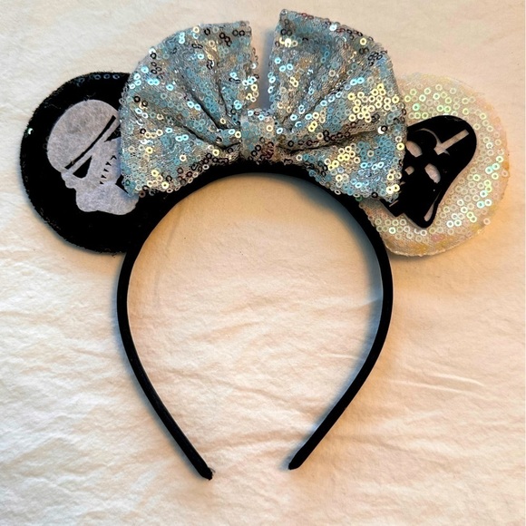 Star Wars Darth Vader/Stormtrooper Disney Mouse Ears Sequined w/Silver Bow *Rare - Picture 1 of 4
